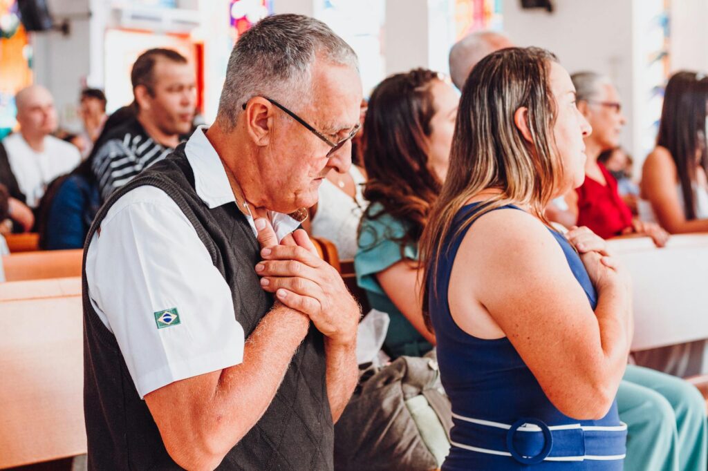 Por que quando oramos sentimos arrepios?: guia completo